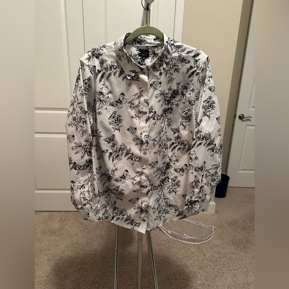 Talbots “No Iron” Button Down Shirt